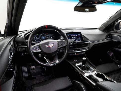 Used 2022 Cadillac CT4 V Blackwing w/ Carbon Fiber 1 Package image 21