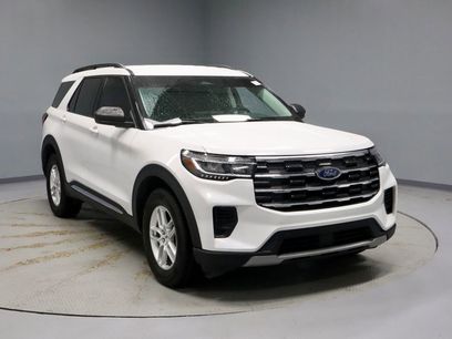 Certified 2025 Ford Explorer Active