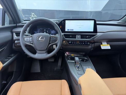 New 2026 Lexus UX 300h 300h Premium image 6