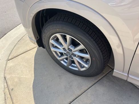 New 2025 MAZDA CX-5 AWD 2.5 S w/ Preferred Package image 5