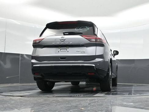 Used 2026 Nissan Rogue Platinum w/ Platinum Premium Package AWD/4WD image 51