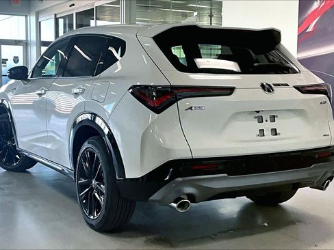 New 2026 Acura ADX A-Spec image 4