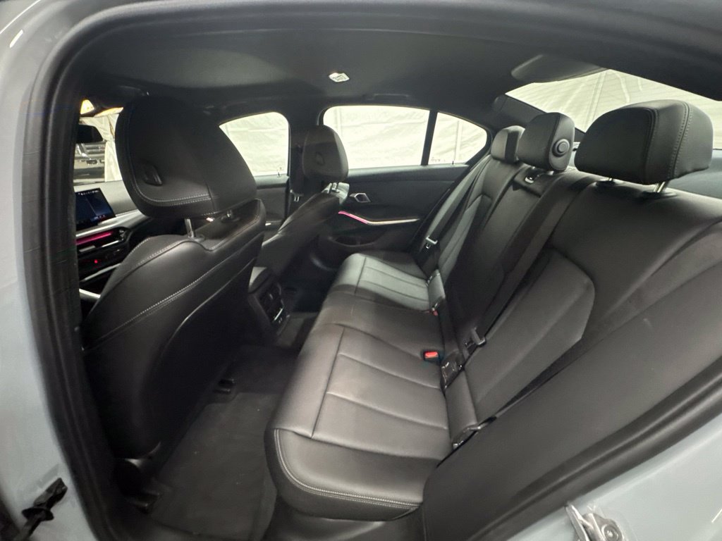 Used 2025 BMW M340i RWD image 11