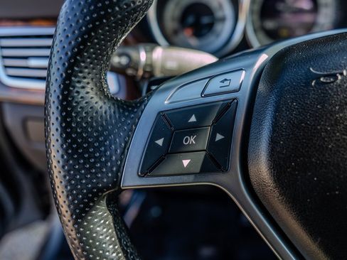 Used 2014 Mercedes-Benz CLS 550 image 16