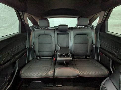 Certified 2025 Ford Escape ST-Line w/ Equipment Group 301A image 17