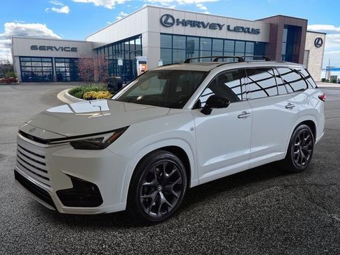 Used 2026 Lexus TX 500h AWD w/ Technology Package image 1