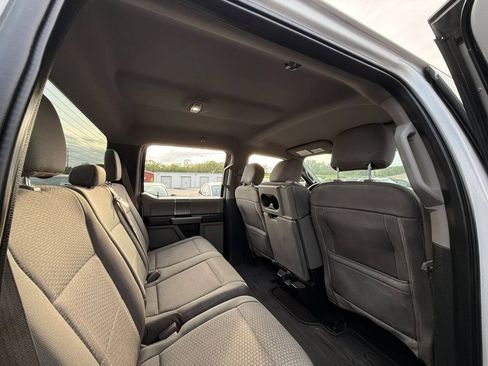 Used 2019 Ford F150 XLT w/ Equipment Group 302A Luxury AWD/4WD image 20