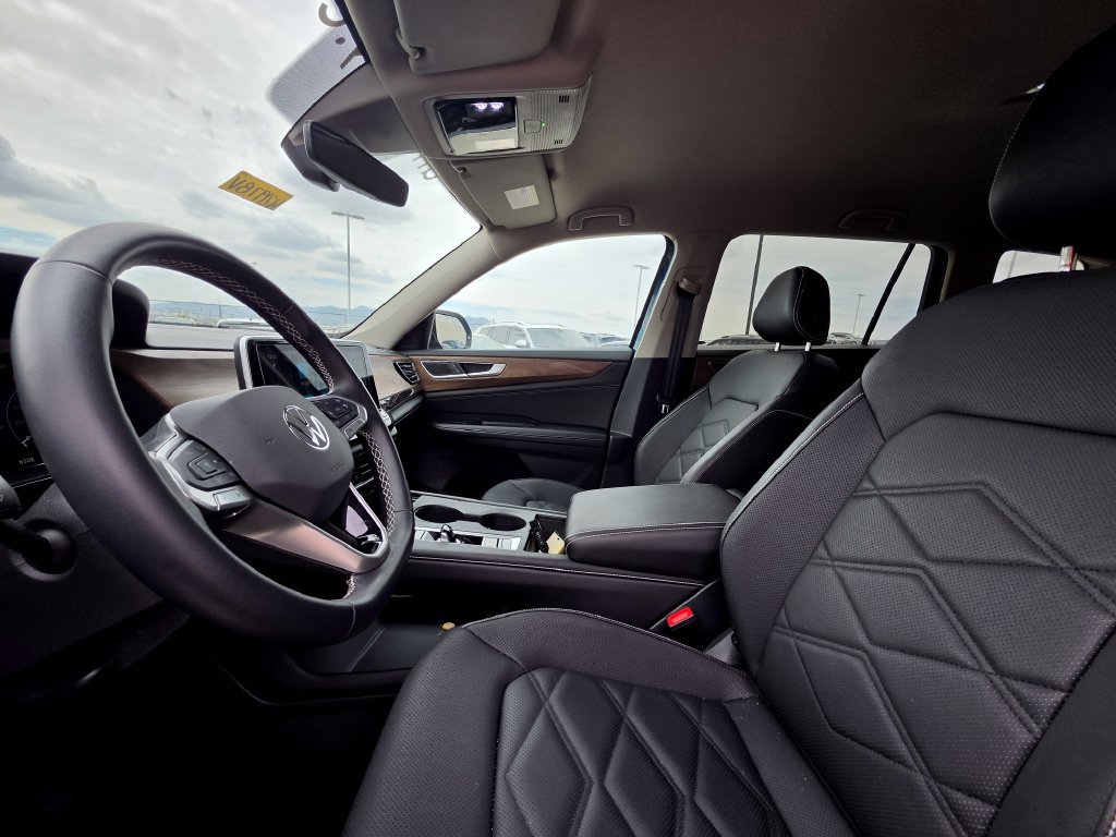 Certified 2026 Volkswagen Atlas SE FWD image 12