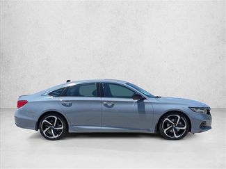 Used 2022 Honda Accord Sport video 4