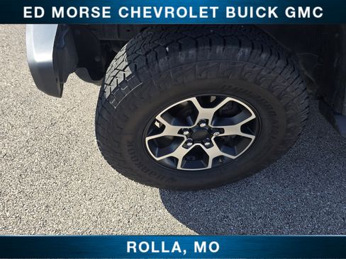 Used 2021 Jeep Wrangler Unlimited Rubicon w/ Uconnect 4C Nav & Sound Group AWD/4WD image 9