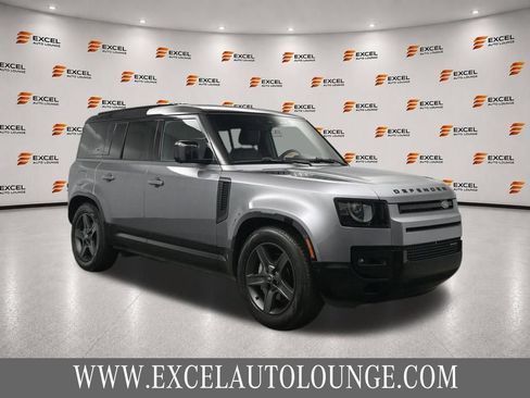Used 2023 Land Rover Defender 110 X-Dynamic SE AWD/4WD image 7