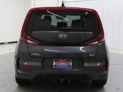 Used 2021 Kia Soul Turbo image 4