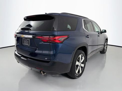 Used 2022 Chevrolet Traverse LT w/ LT Premium Package AWD/4WD image 7