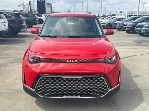 New 2025 Kia Soul EX FWD image 2