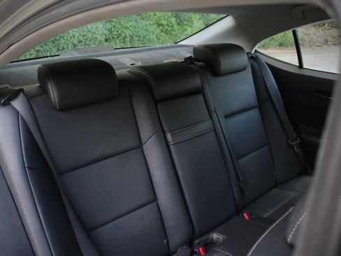 Used 2016 Lexus ES 350 w/ Navigation System Package FWD image 16