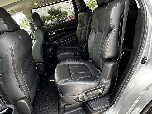 Certified 2023 Subaru Ascent Touring AWD/4WD image 18