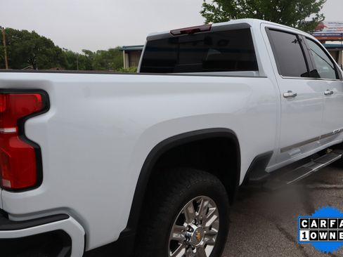 Used 2026 Chevrolet Silverado 3500 High Country w/ Technology Package AWD/4WD image 7