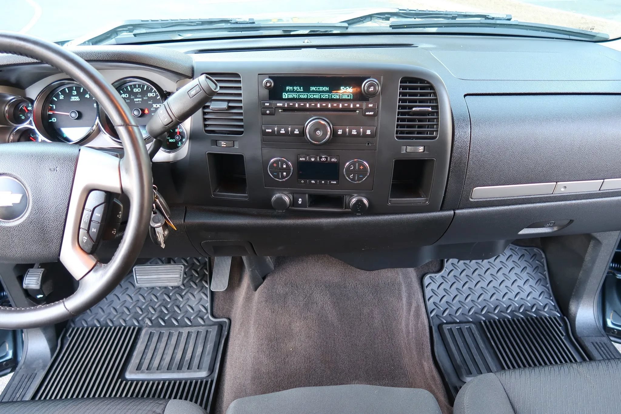 Used 2012 Chevrolet Silverado 1500 LT w/ All-Star Edition RWD image 27