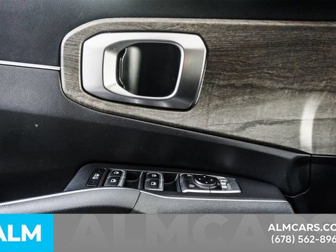 Used 2023 Kia Sorento EX w/ Panoramic Sunroof Package FWD image 43