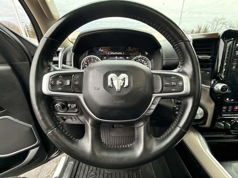 Used 2021 RAM 1500 Laramie image 11