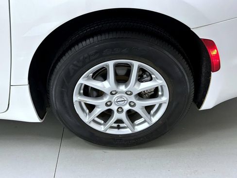 Used 2022 Chrysler Pacifica Touring-L FWD image 21