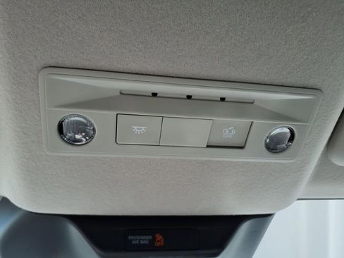 New 2026 Nissan Kicks SV w/ Charging Package FWD image 24