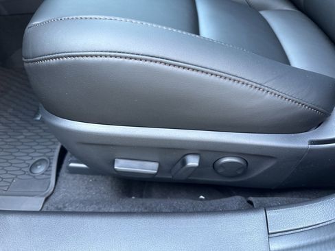 New 2025 MAZDA MAZDA3 s image 26