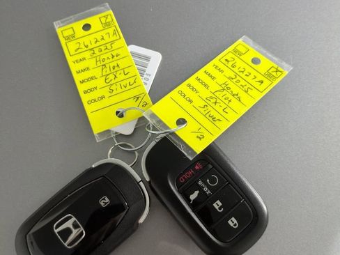 Certified 2025 Honda Pilot EX-L image 31