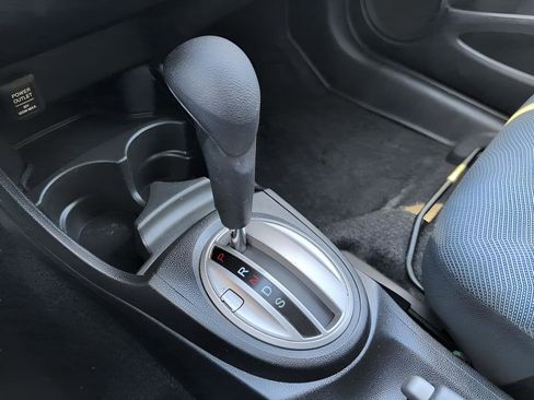 Used 2009 Honda Fit Sport image 22