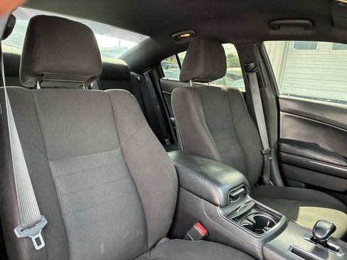 Used 2014 Dodge Charger SXT AWD/4WD image 16