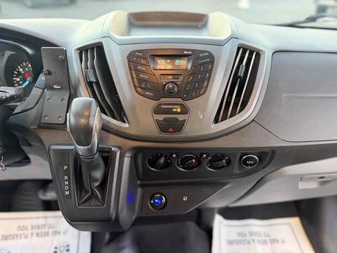 Used 2019 Ford Transit 250 148 High Roof Extended RWD image 18