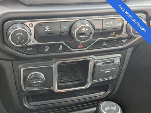 Used 2022 Jeep Wrangler Unlimited Sport AWD/4WD image 23
