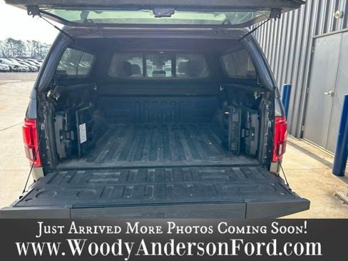 Used 2015 Ford F150 Lariat w/ Equipment Group 502A Luxury image 6