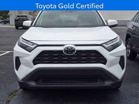 Used 2024 Toyota RAV4 LE AWD/4WD image 2