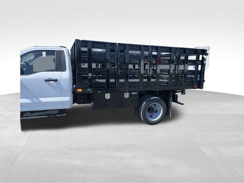 New 2024 Ford F550 4x4 Regular Cab Super Duty image 15