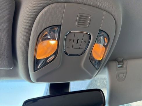 Used 2019 Jeep Compass Altitude image 15