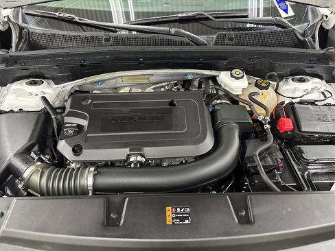 Used 2023 Buick Envision Essence image 13