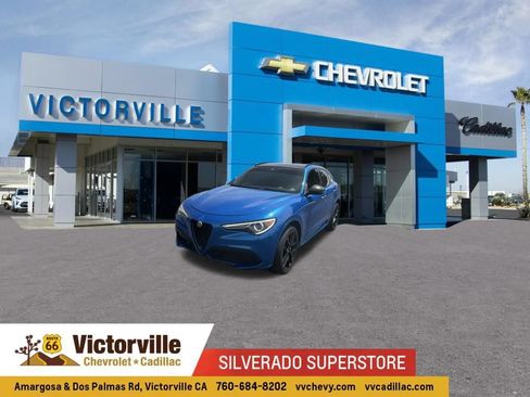 Used 2020 Alfa Romeo Stelvio Ti Sport w/ Quick Order Package 22S Sport AWD/4WD image 1