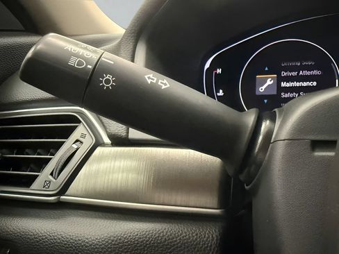Used 2018 Honda Accord LX image 20