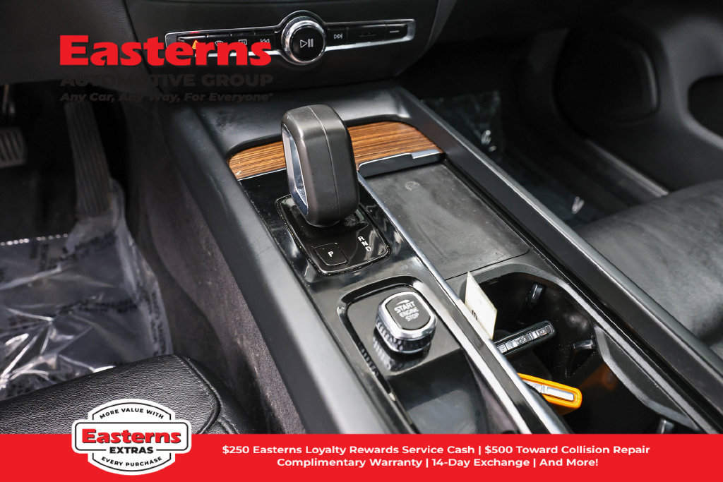 Used 2022 Volvo S60 B5 Inscription FWD image 14