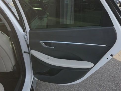 Used 2024 Hyundai Sonata SEL image 25