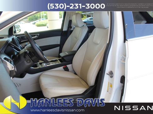Used 2022 Ford Edge Titanium w/ Equipment Group 301A AWD/4WD image 13