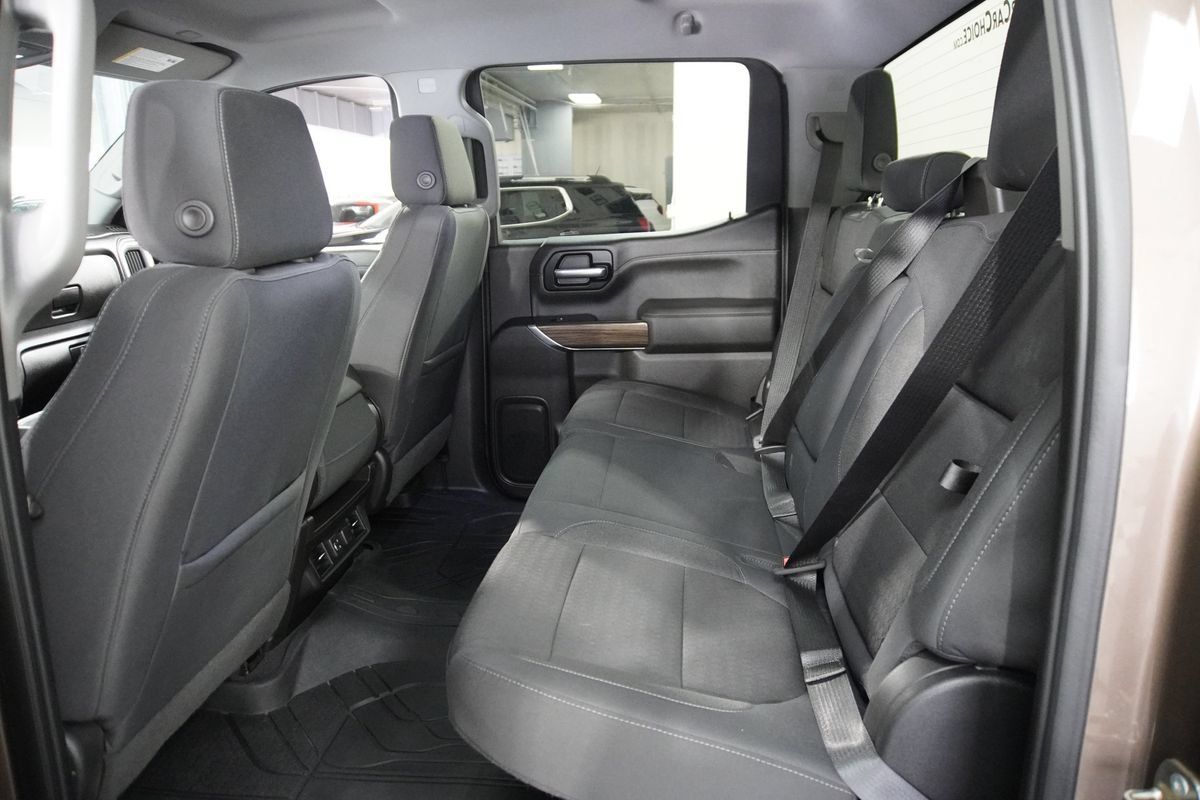 Used 2019 Chevrolet Silverado 1500 LT Trail Boss w/ Convenience Package AWD/4WD image 12