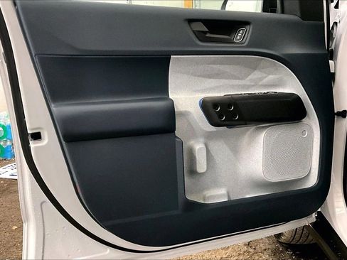 New 2025 Ford Maverick XLT w/ 4K Tow Package image 22