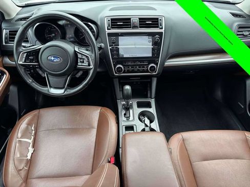 Used 2018 Subaru Outback 3.6R Touring AWD/4WD image 31
