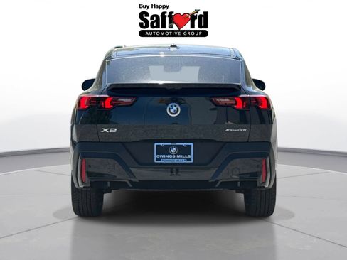 Used 2025 BMW X2 xDrive28i AWD/4WD image 13