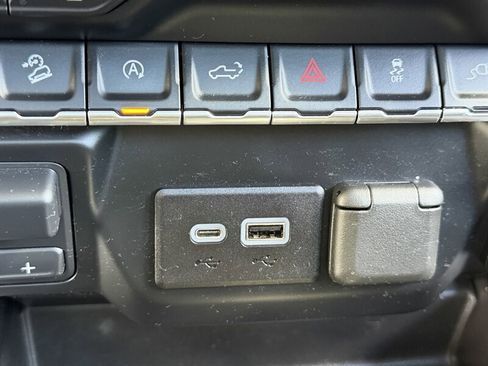 Used 2021 Chevrolet Silverado 1500 RST AWD/4WD image 29