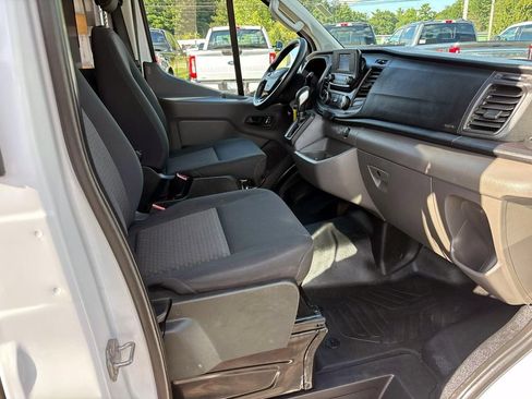 Used 2025 Ford Transit 250 Low Roof w/ Exterior Upgrade Package RWD image 13