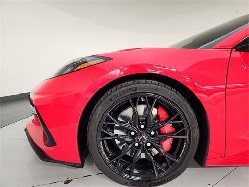 Used 2024 Chevrolet Corvette Stingray w/ Z51 Performance Package image 10