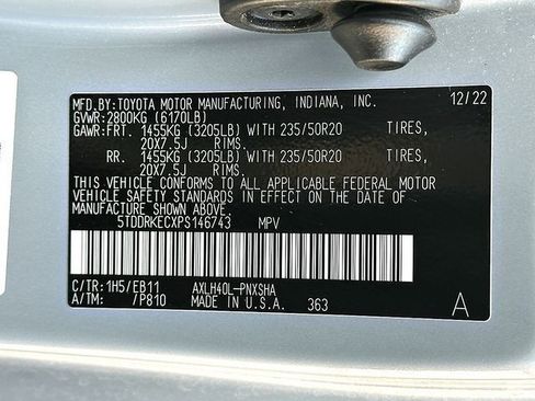 Certified 2023 Toyota Sienna XSE w/ XSE Plus Package FWD image 34